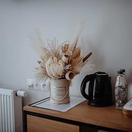 Dom Weselny Ludmila Bed & Breakfast Krasnik Luaran gambar